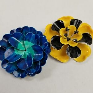 Vintage Brooch Pin Flowers Enamel Metal Blue Yellow Black Large Costume Retro 3D